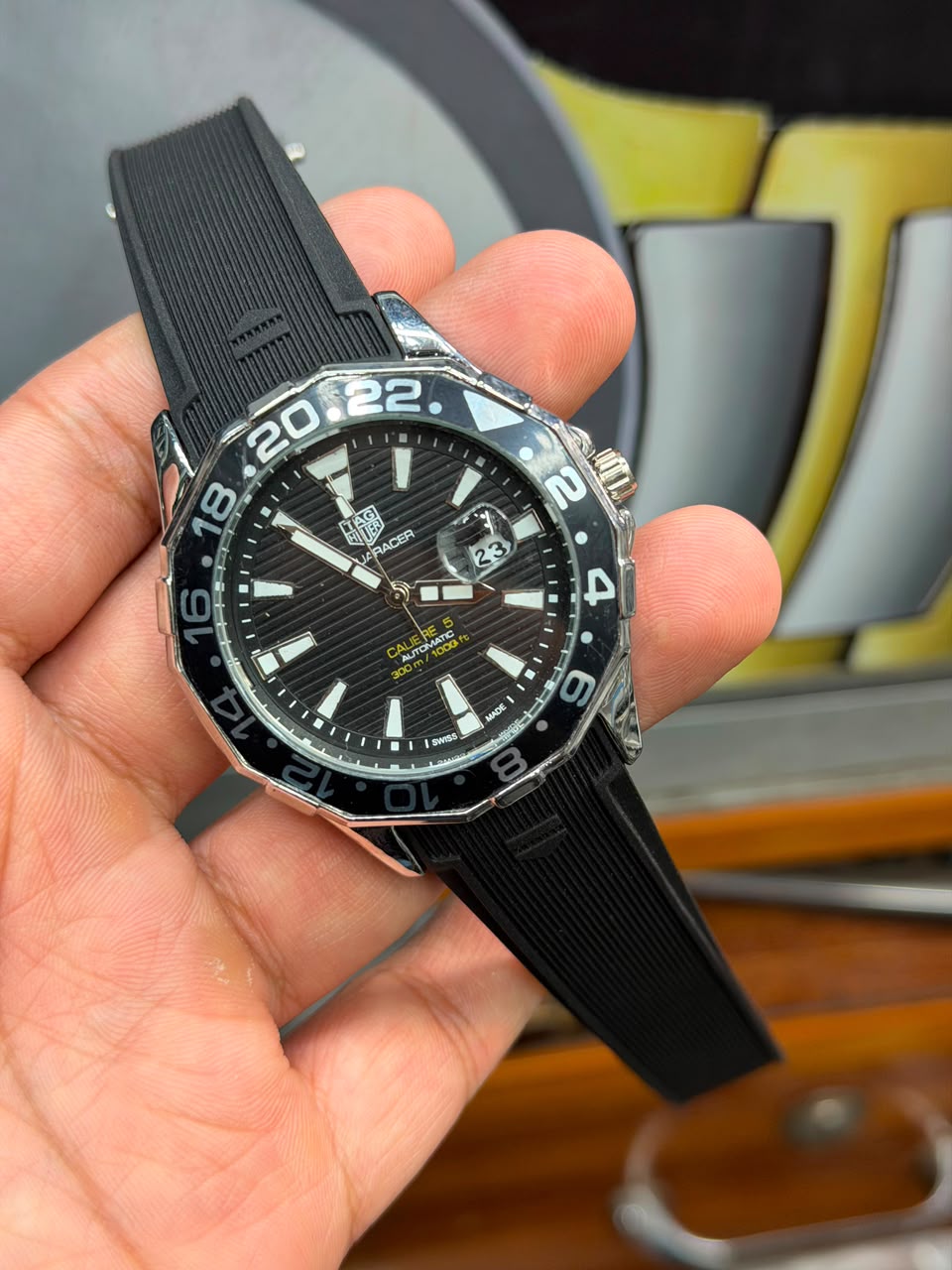 TaG Hever Watch | Spinig diail