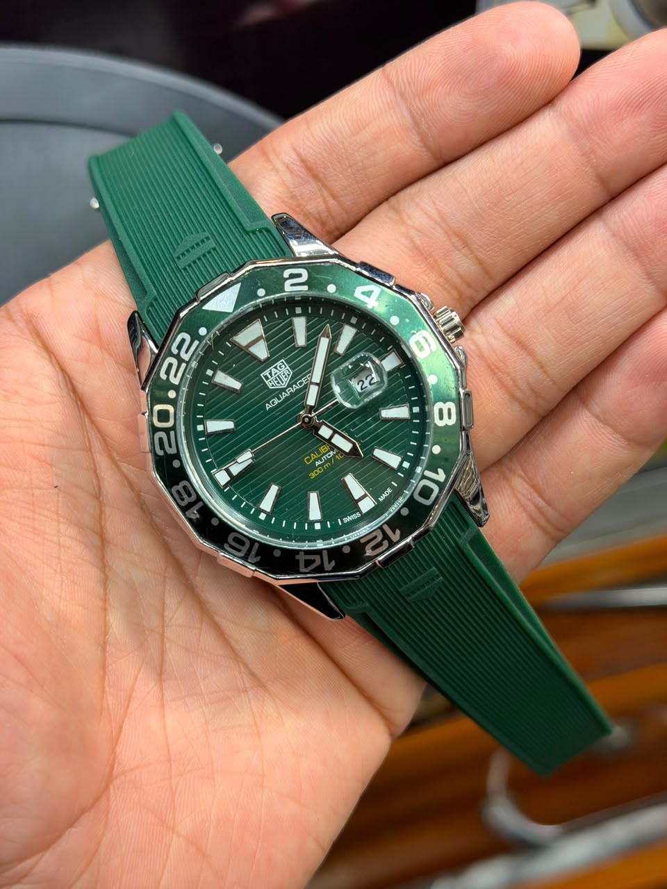 TaG Hever Watch | Spinig diail