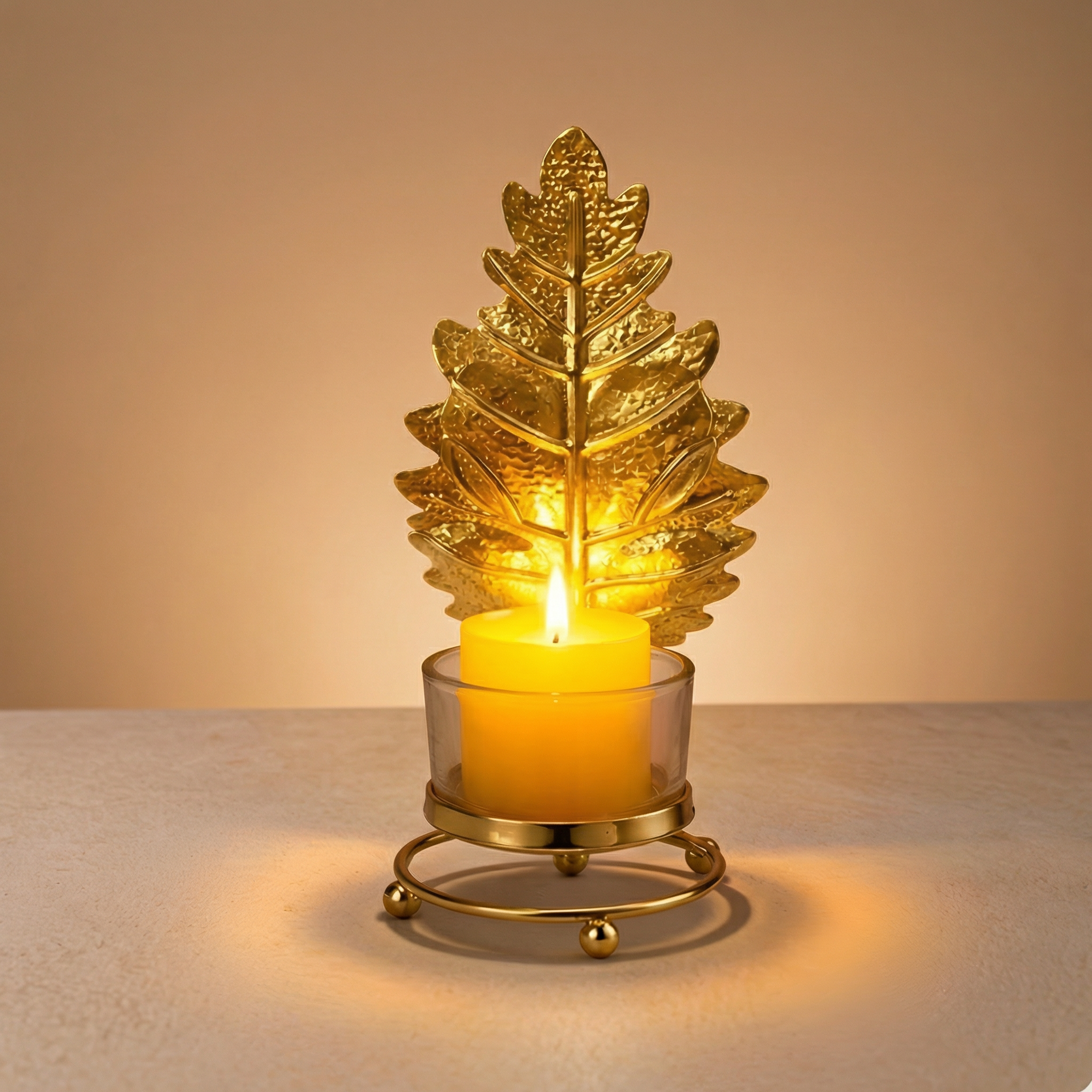 Leaf Glow With Candle